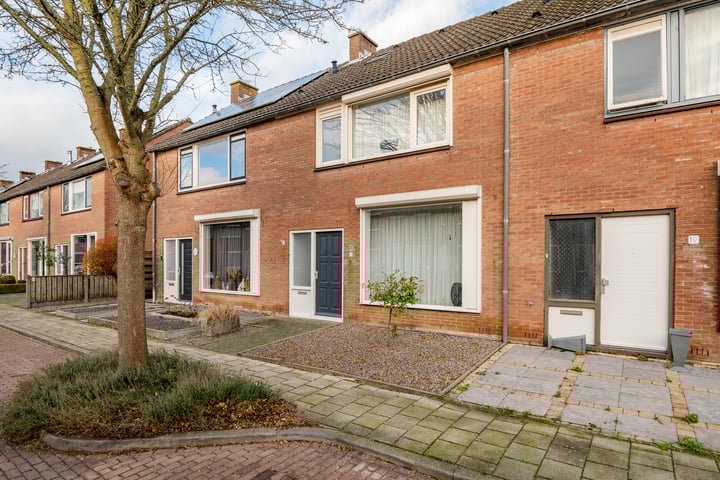 Prins Willem-Alexanderstraat 17 in Ovezande foto
