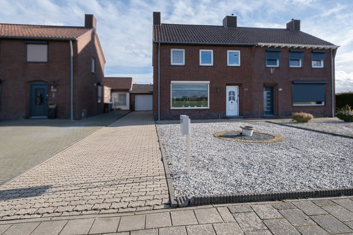 Prinsenbaan 205 in Koningsbosch foto