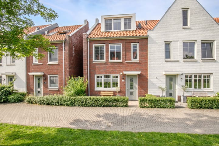 Prinsentuin 19 in Zevenhuizen foto