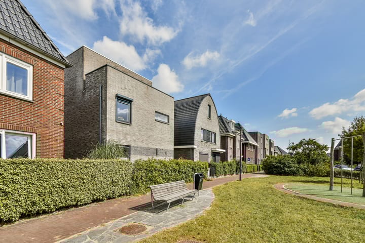 Prinses Alexialaan 15 in Hoofddorp