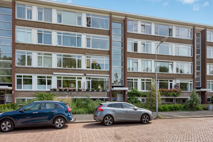 Prinses Beatrixlaan 294 in Voorburg foto
