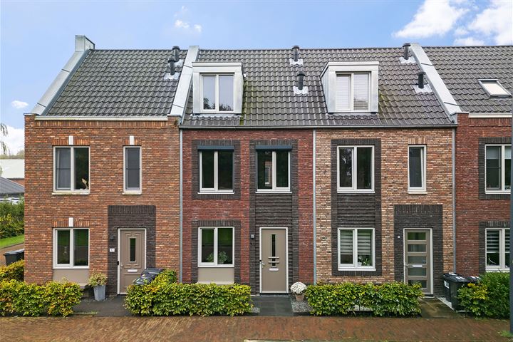 Prinses Catharina-Amalialaan 31 in Hoofddorp foto