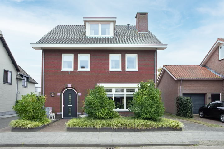 Prinses Irenestraat 11 in Moergestel foto