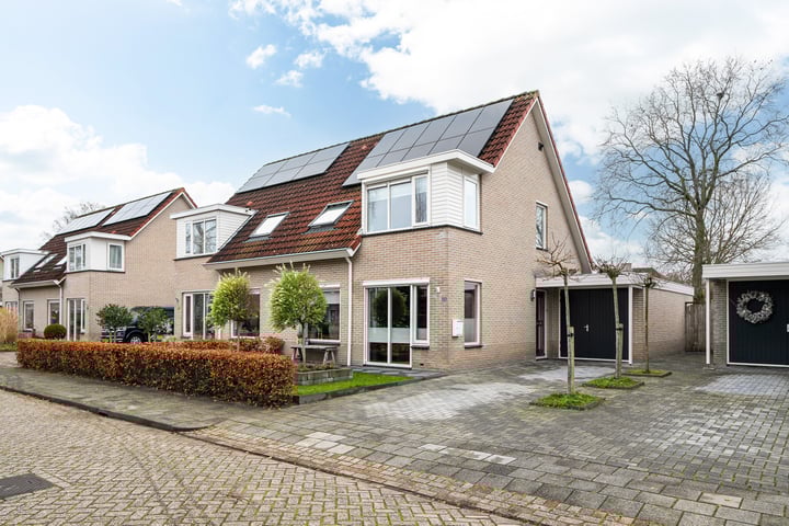 Prinses Irenestraat 23 in Burgum foto