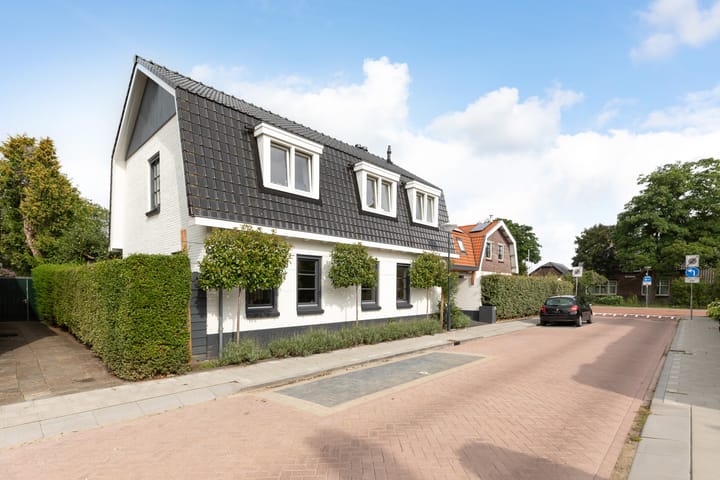 Foto van woning Prinses Irenestraat 2a, Loosdrecht