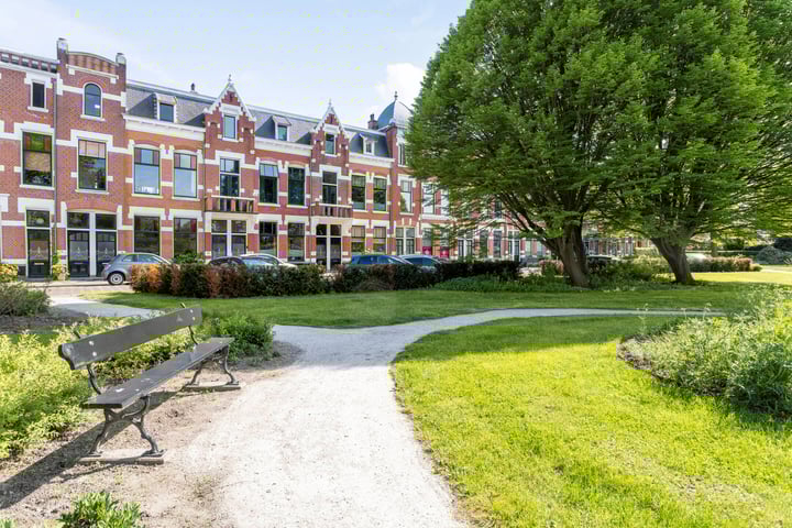 Prinses Julianapark 12 in Sneek foto