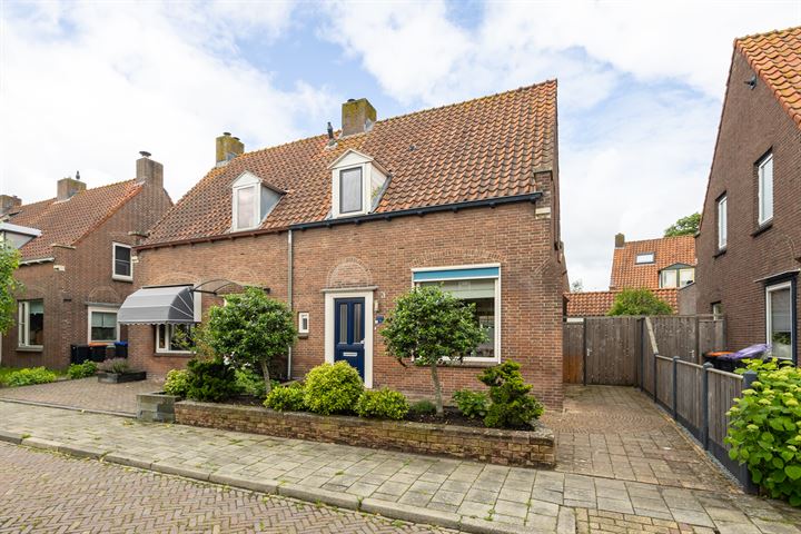 Prinses Margrietstraat 8 in Ter Aar foto