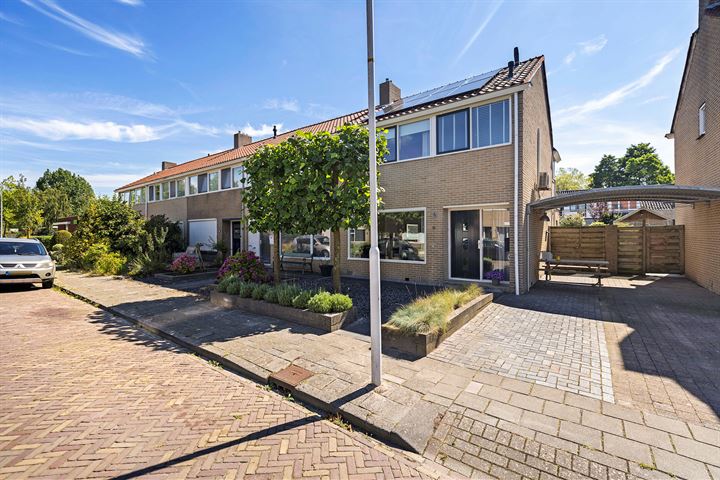 Prinses Margrietstraat 9 in Joure foto