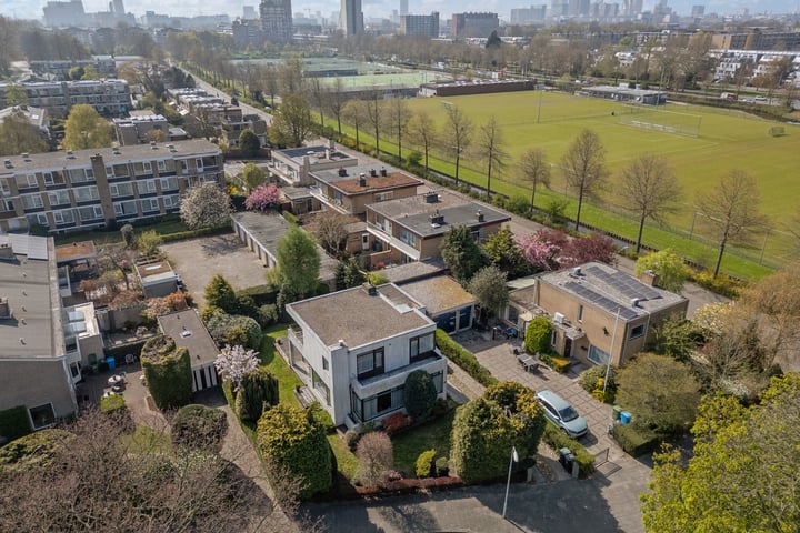 Prinses Marijkekade 42 in Voorburg foto