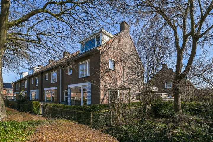 Prinses Marijkelaan 28 in Leidschendam foto