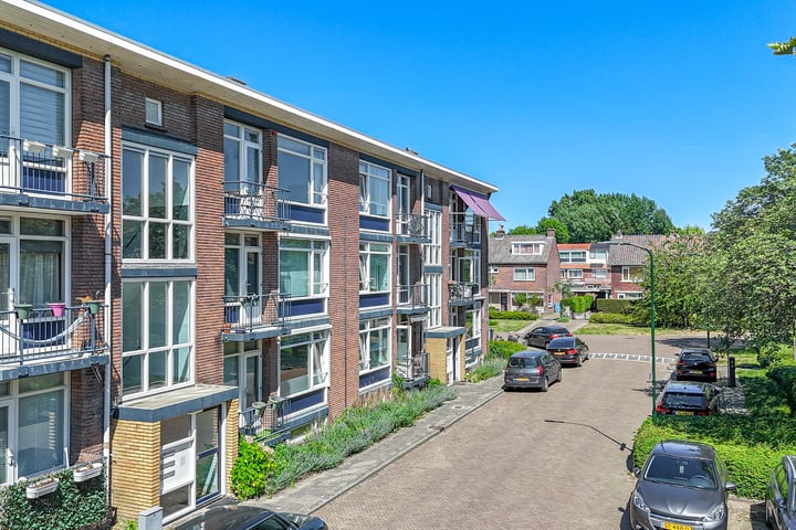 Prinses Marijkelaan 31 in Leidschendam foto