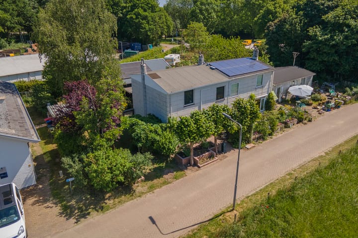 Prinses Marijkesluisweg 5 in Rijswijk (GLD) foto