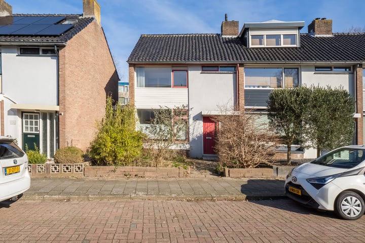 Prof. Dr. Ornsteinlaan 14 in Nieuwegein foto