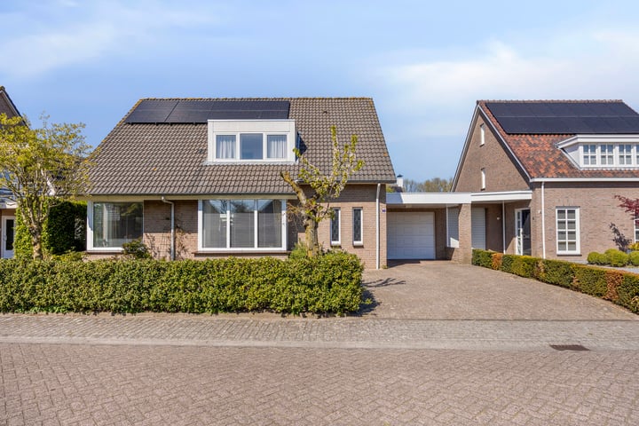 Prof. Lieftincklaan 4 in Helmond foto