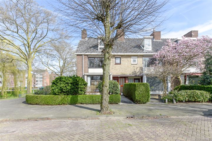 Prof. Meijerslaan 111 in Rijswijk foto