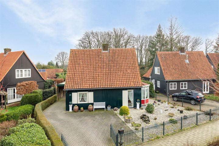 Prof. Pulsersstraat 52 in Uden foto