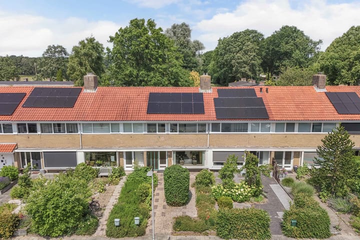 Foto van woning Prof. ter Veenstraat 93, Emmeloord