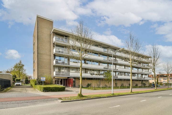 Prof. Waterinklaan 13 in Dordrecht foto