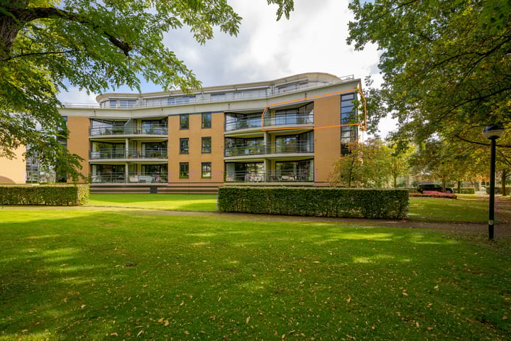 Professor Boerhaaveweg 9 in Voorschoten foto