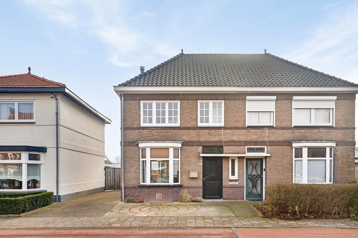Provincialeweg 114 in Veldhoven foto