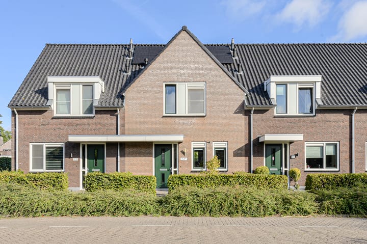 Provincialeweg 153A in Oosteind foto