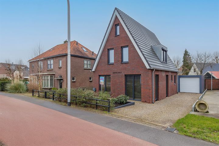Provincialeweg 27 in Haastrecht foto