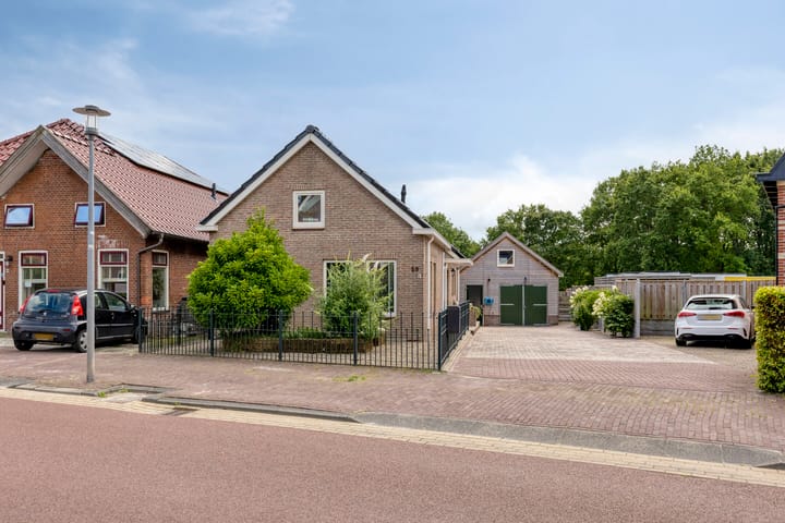 Provincialeweg 39 in Heiligerlee foto