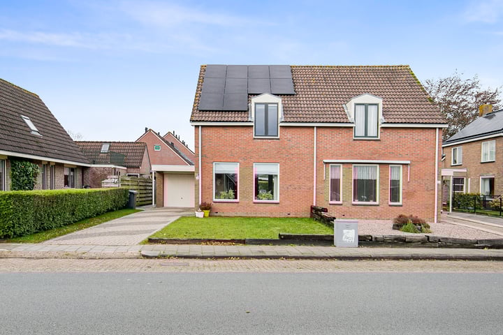 Provincialeweg 49 in Kornhorn foto