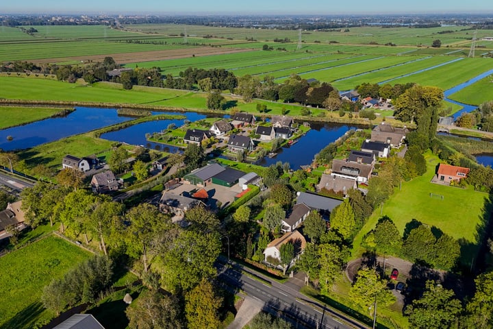Provincialeweg Oost 64 in Haastrecht foto