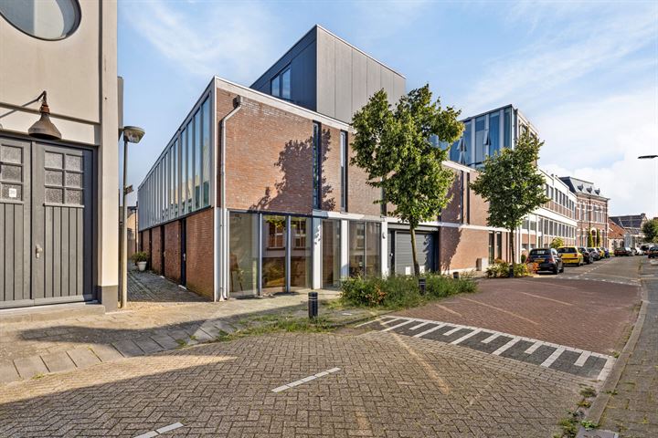 Pruimboomsteeg 21 in Oosterhout foto