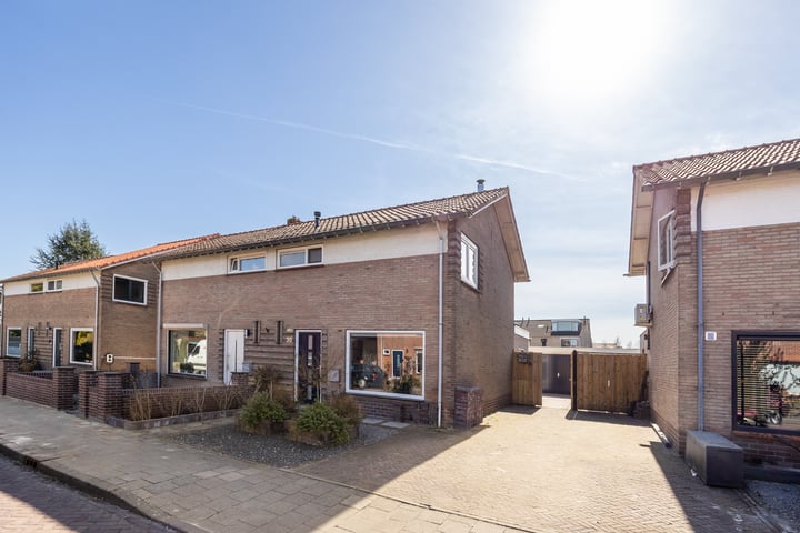 Prunuslaan 30 in Leusden foto