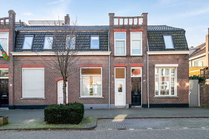 Prunusstraat 10 in Tilburg foto