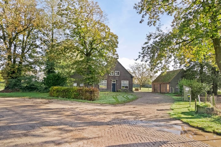 Puttendijk 2 in Bergeijk foto