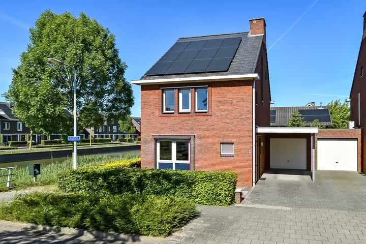 Quadrans 32 in Elst foto