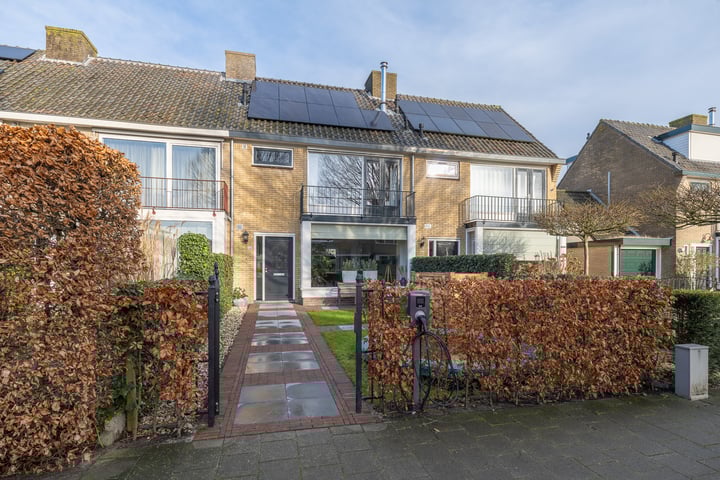 Raadhuislaan 58 in Eemnes foto