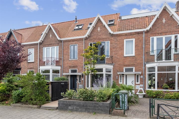 Raadhuisplein 19 in Haarlem foto