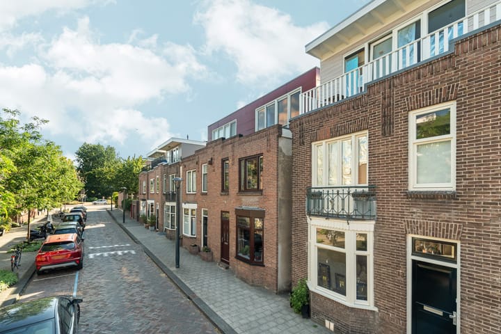 Raadhuisstraat 11 in Diemen foto