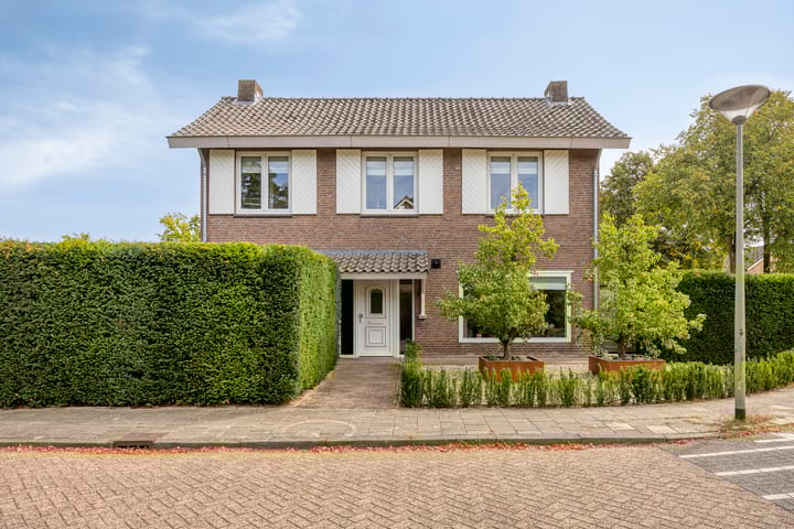 Raadhuisstraat 18 in Geffen foto