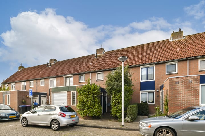 Foto van woning Raaigras 10, Spijkenisse