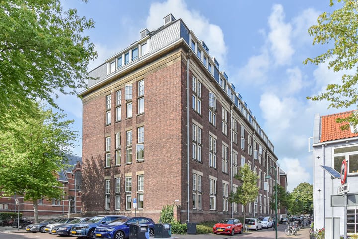 Raam 114 in Delft foto