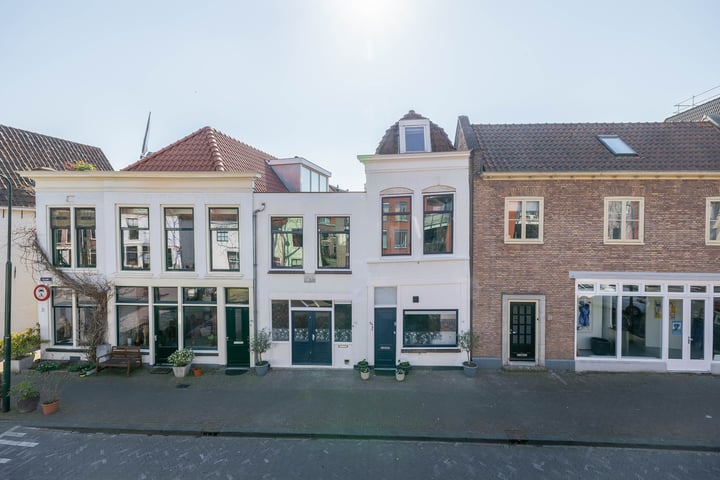 Raam 216 in Gouda foto