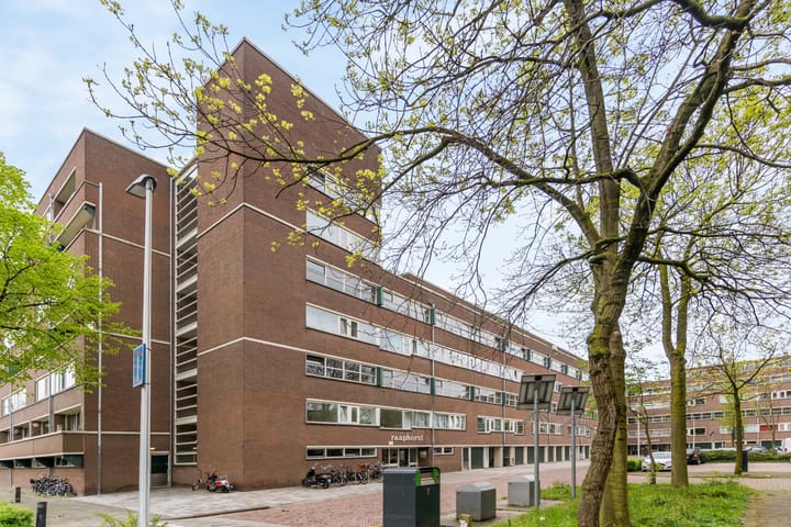 Raaphorst 59 in Leiderdorp foto