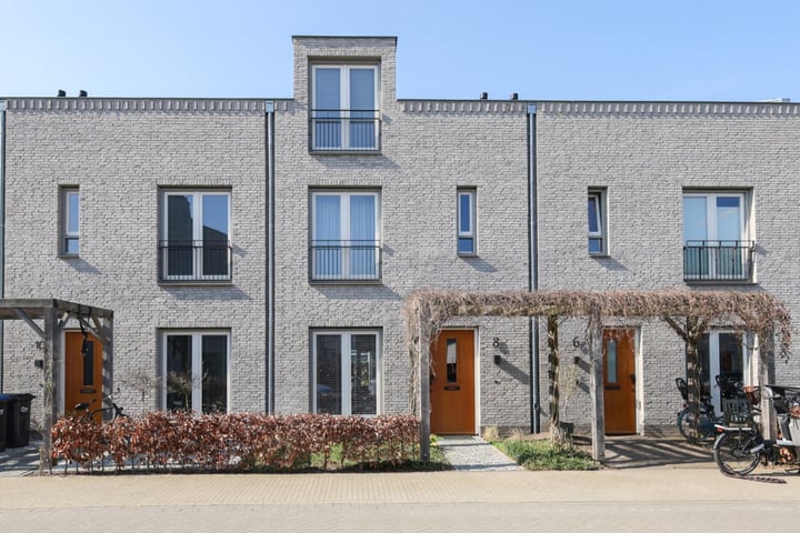 Rachel Ruyschstraat 8 in Eindhoven foto