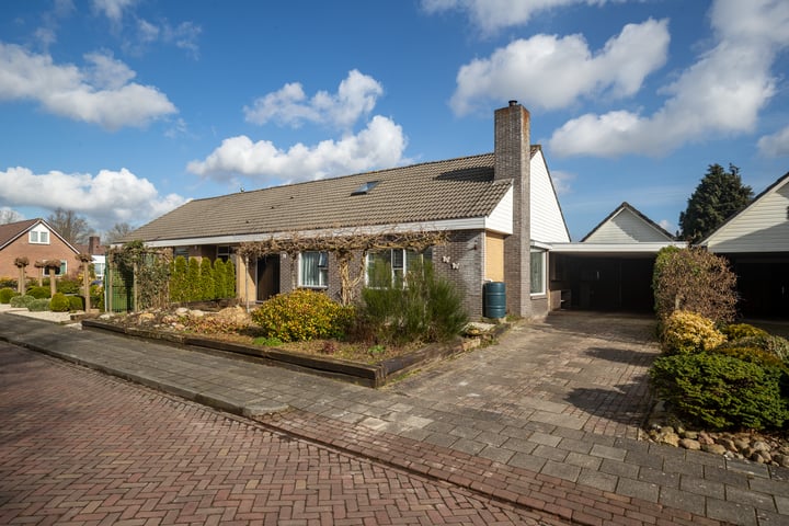 Foto van woning Raiffeisenlaan 8, Roden