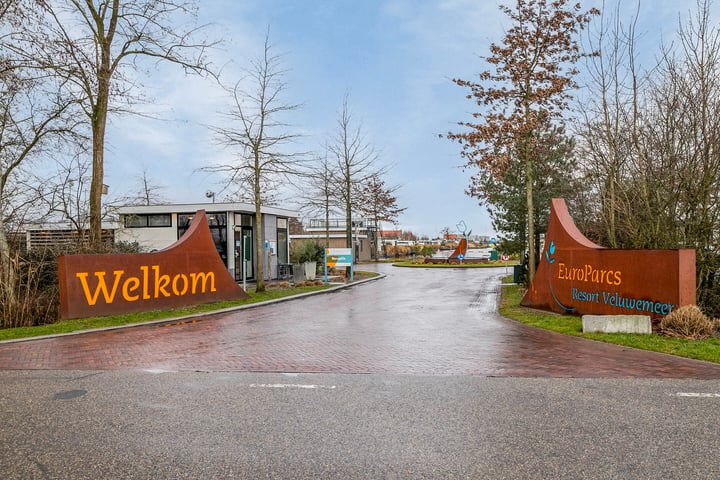 Randmeerweg 8 in Nunspeet foto