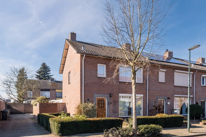 Ranonkelstraat 20 in Valkenswaard foto