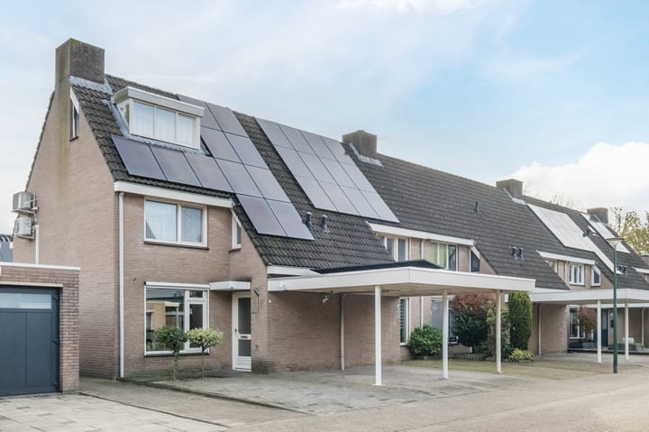 Ravelstraat 1 in Sint-Oedenrode foto