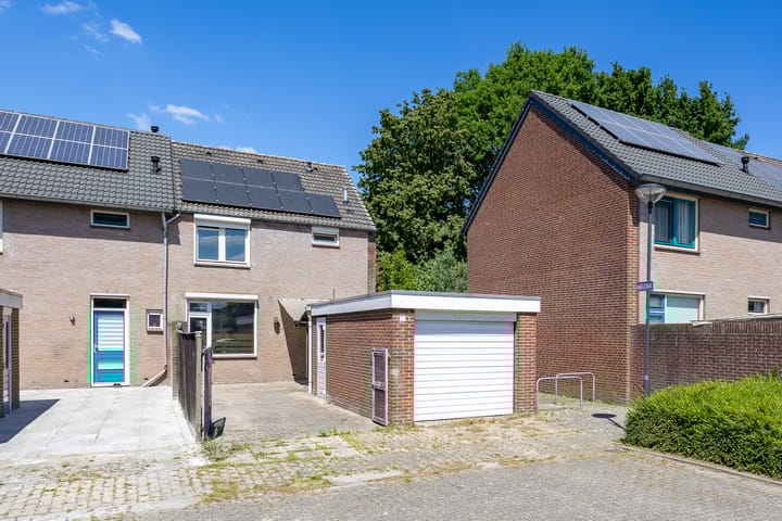 Ravelstraat 27 in Venray foto