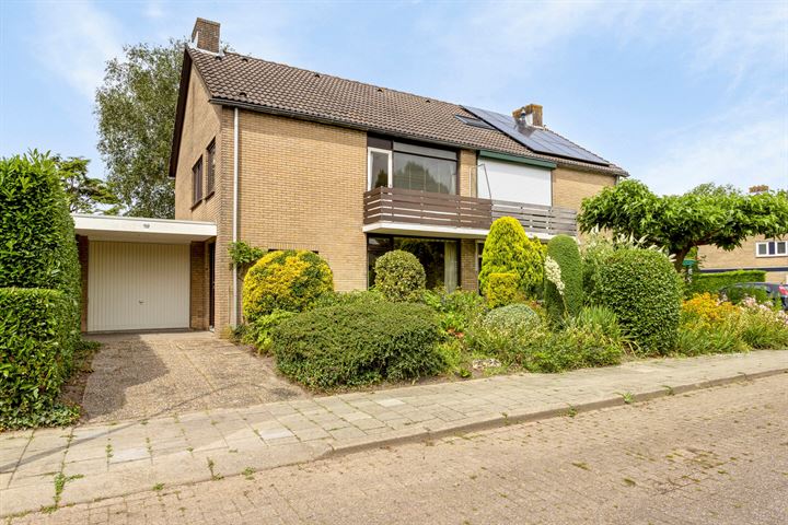 Ravensteinlaan 64 in Kloetinge foto