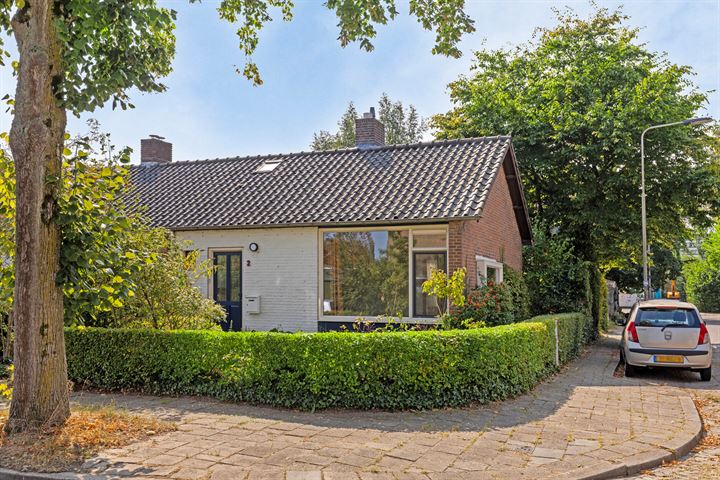Rechterenstraat 2 in Arnhem foto